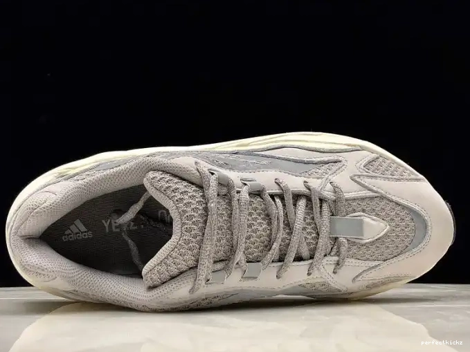 Yeezy Static V2 EF2829 Adidas Boost 700 0606